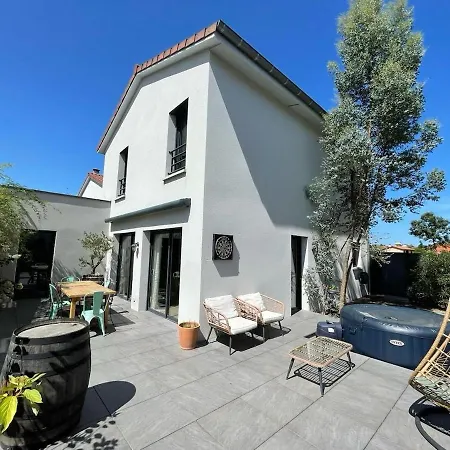 Ferienhaus Maison Centre Craponne